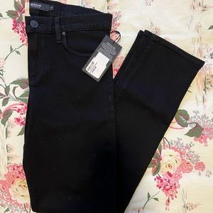 Hudson Nico Mid Rise Straight Jeans